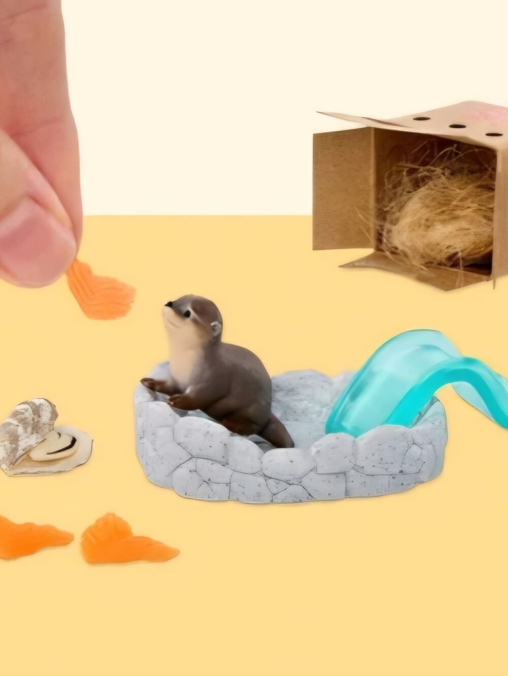 Miniverse Make It Mini Animals Series 3 Otter